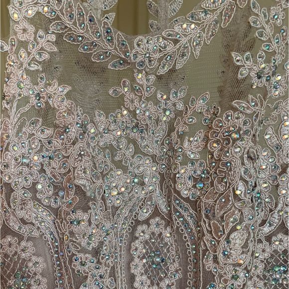 Beautiful youth pink special occasion dress. Size XS. Worn once. - Picture 4 of 6